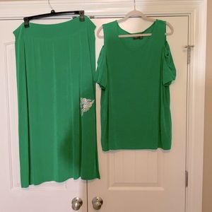 Skirt and top set Kelly green
